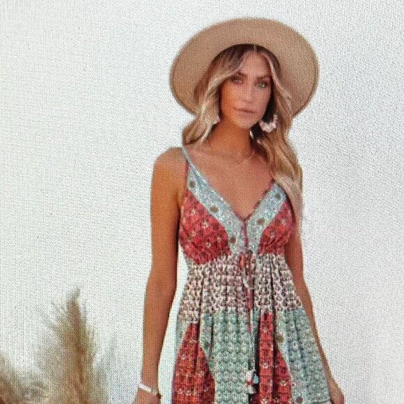 Gwenda Dresses & Skirts - GWENDA PRINTED ADJUSTABLE TASSEL MAXI DRESS Size M